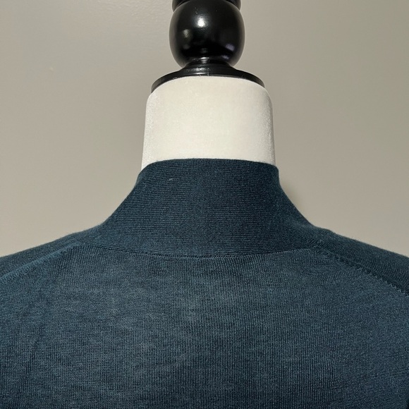 Zara Long Sleeve Cross Over Knit Sweater - Picture 11 of 12